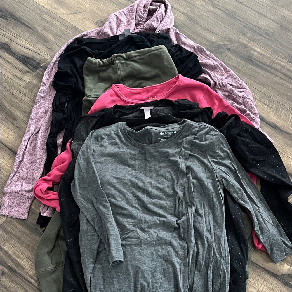 Lot of 6 maternity Long Sleeve Tops